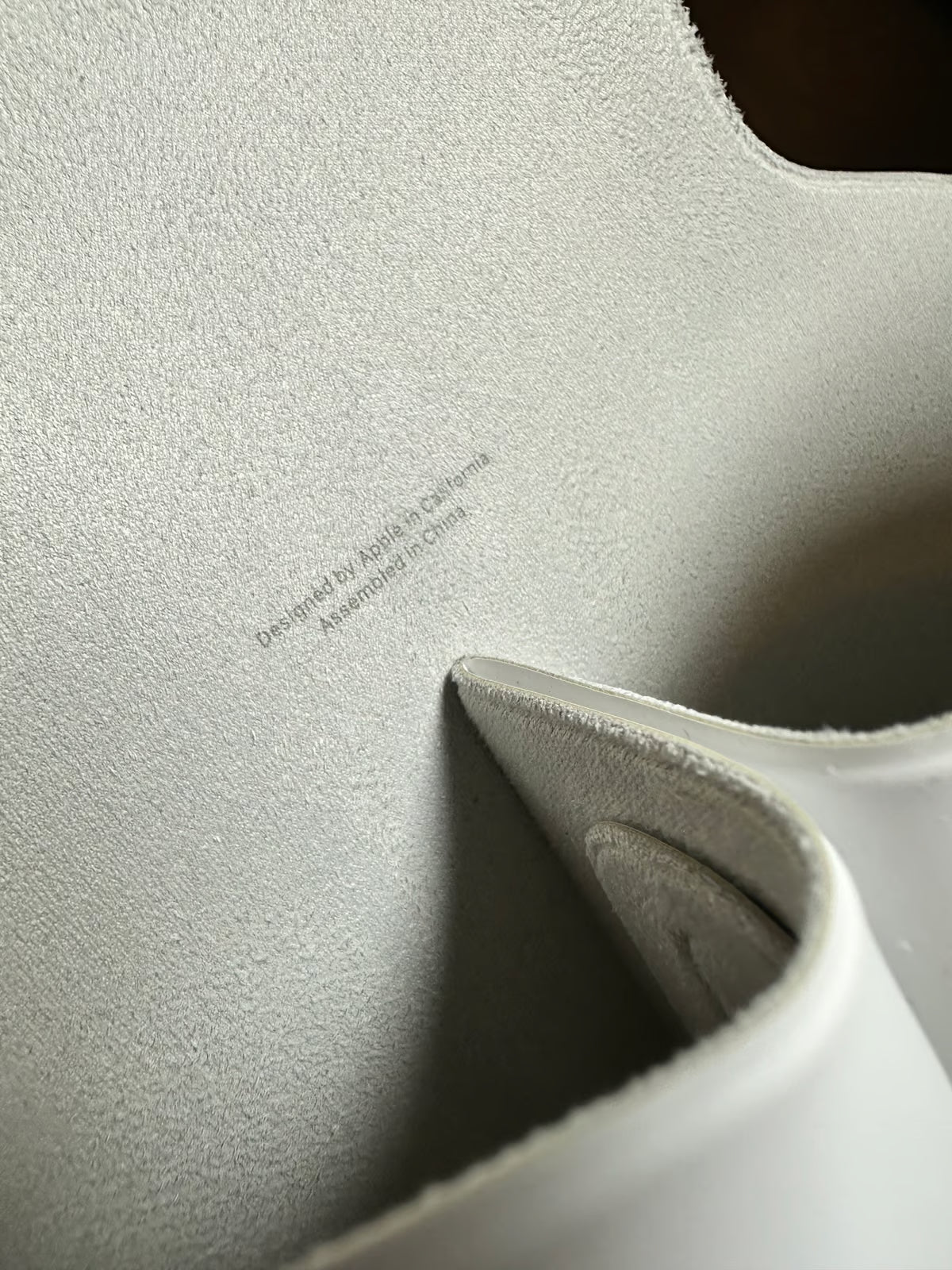 Apple AirPods Max with Smart Case in Silver with Original Packaging 7F29