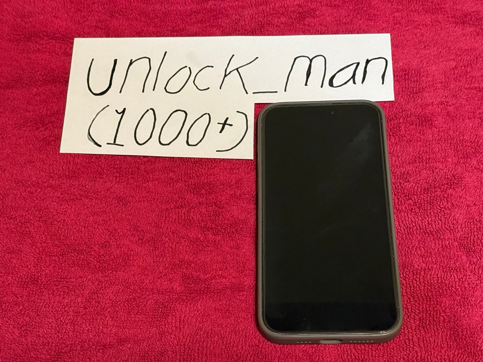 UNLOCKED iPhone 15 pro max 256gb natural titanium 3F59
