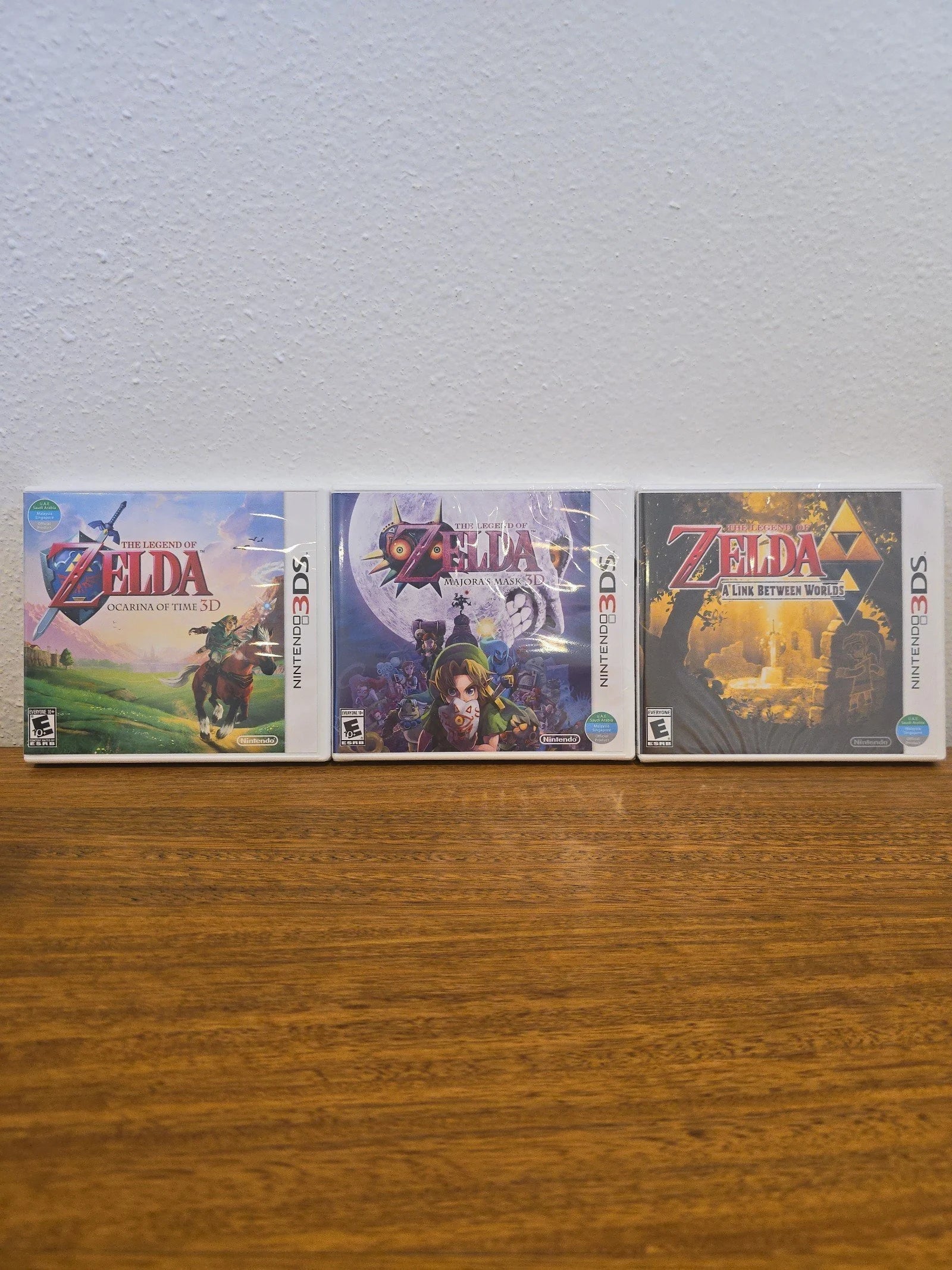 New Nintendo 3DS XL Majoras Mask with Zelda games lot