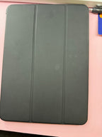 Apple iPad Pro 3rd Generation 256 GB in Silver and Apple Pencil 7A77