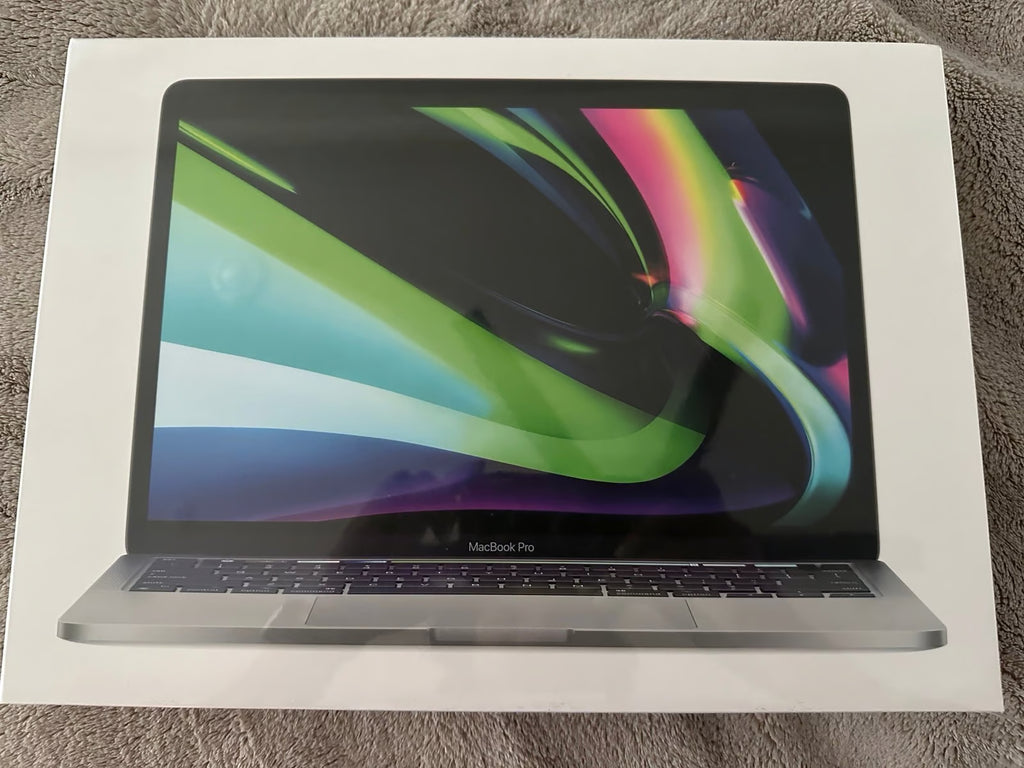 13鈥?MacBook Pro 2022 w/M2 chip 7L52