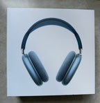 Apple AirPods Max with Smart Case in Sky Blue 7A76