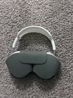 Apple AirPods Max with Smart Case in Green 6A82