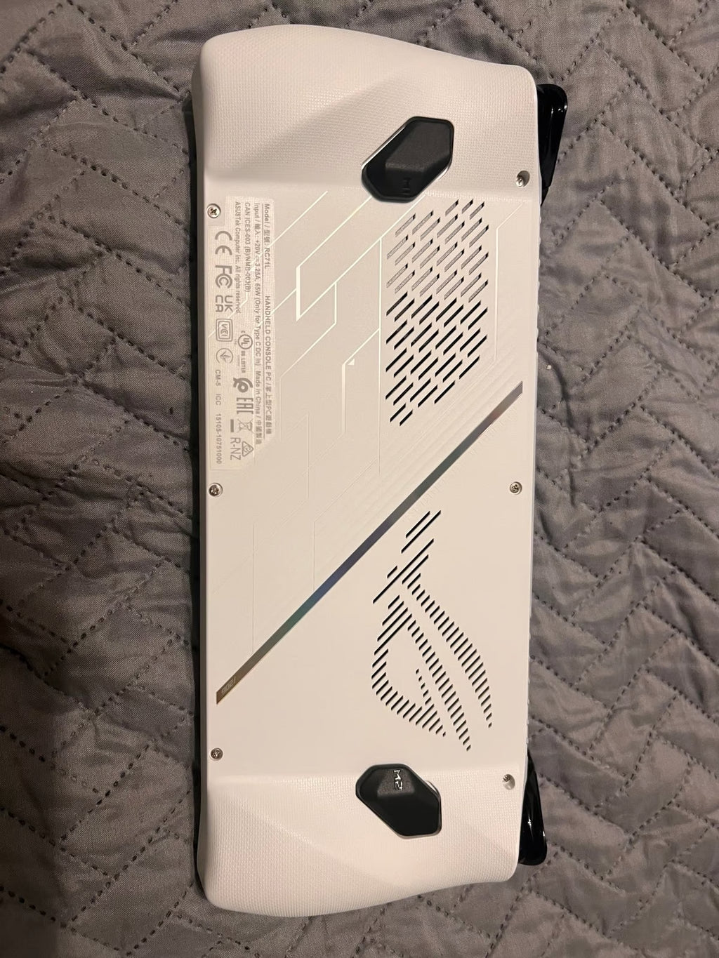 ASUS rog ally z1 extreme 3H97