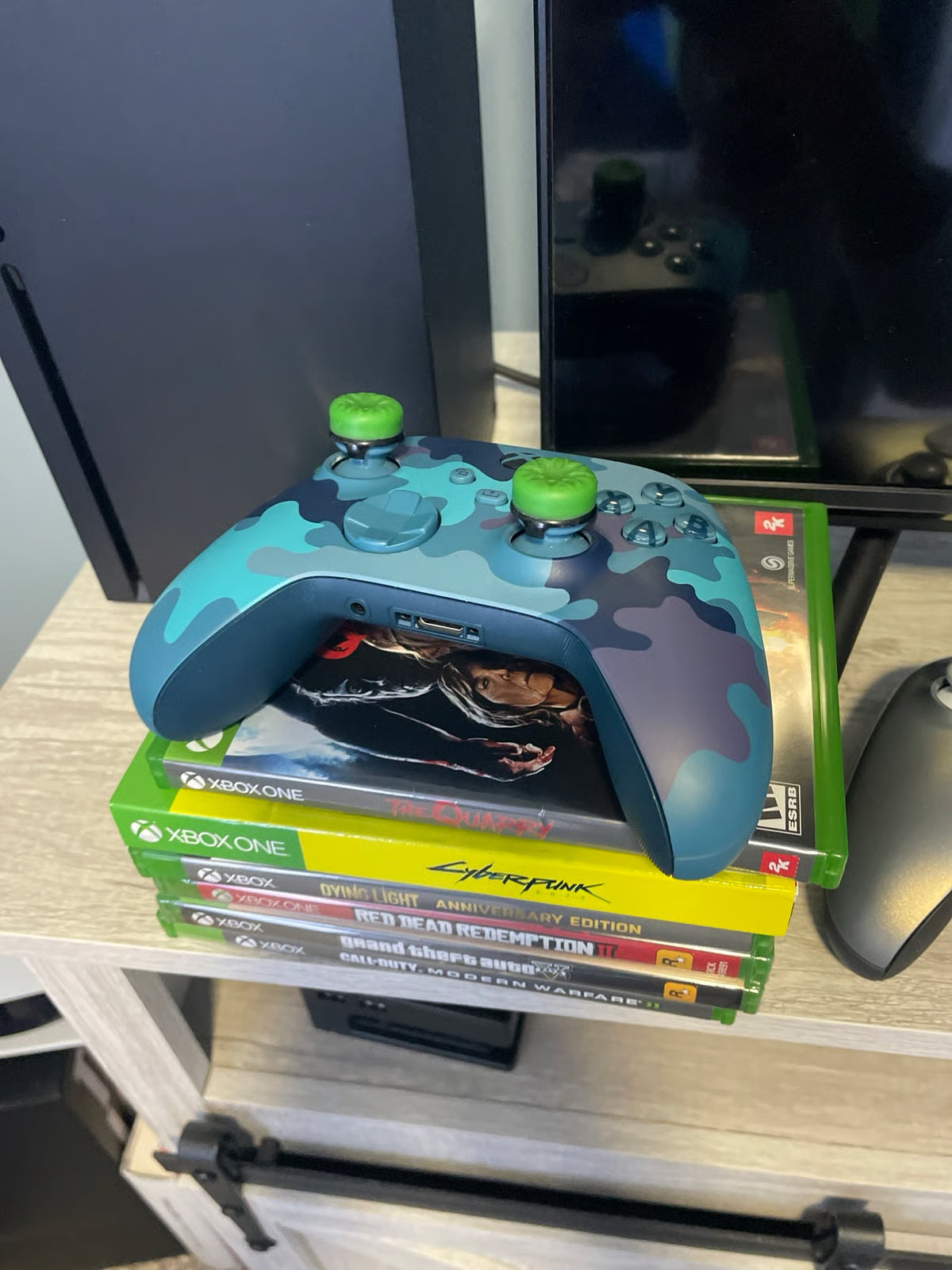 Xbox series X bundle 8S81