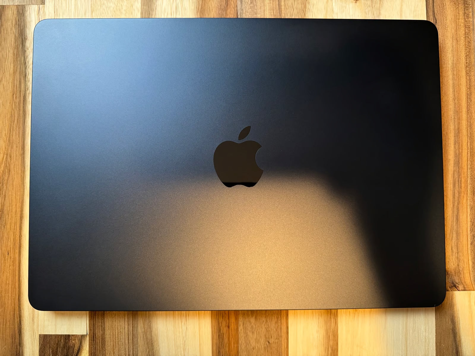 MacBook Air 13.6鈥?M2 (2022) 3C68