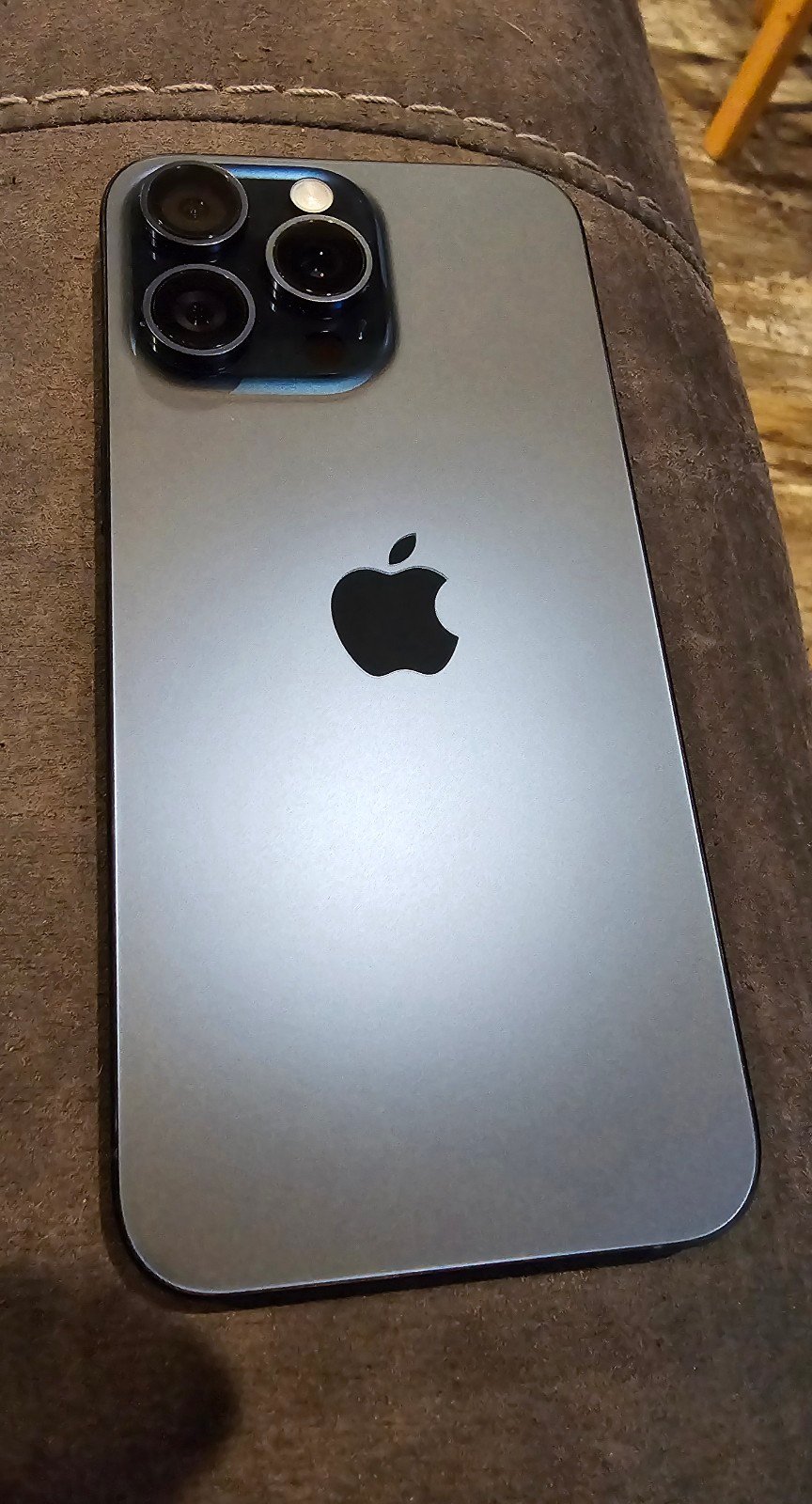 Apple iPhone 15 Pro Max 5K63