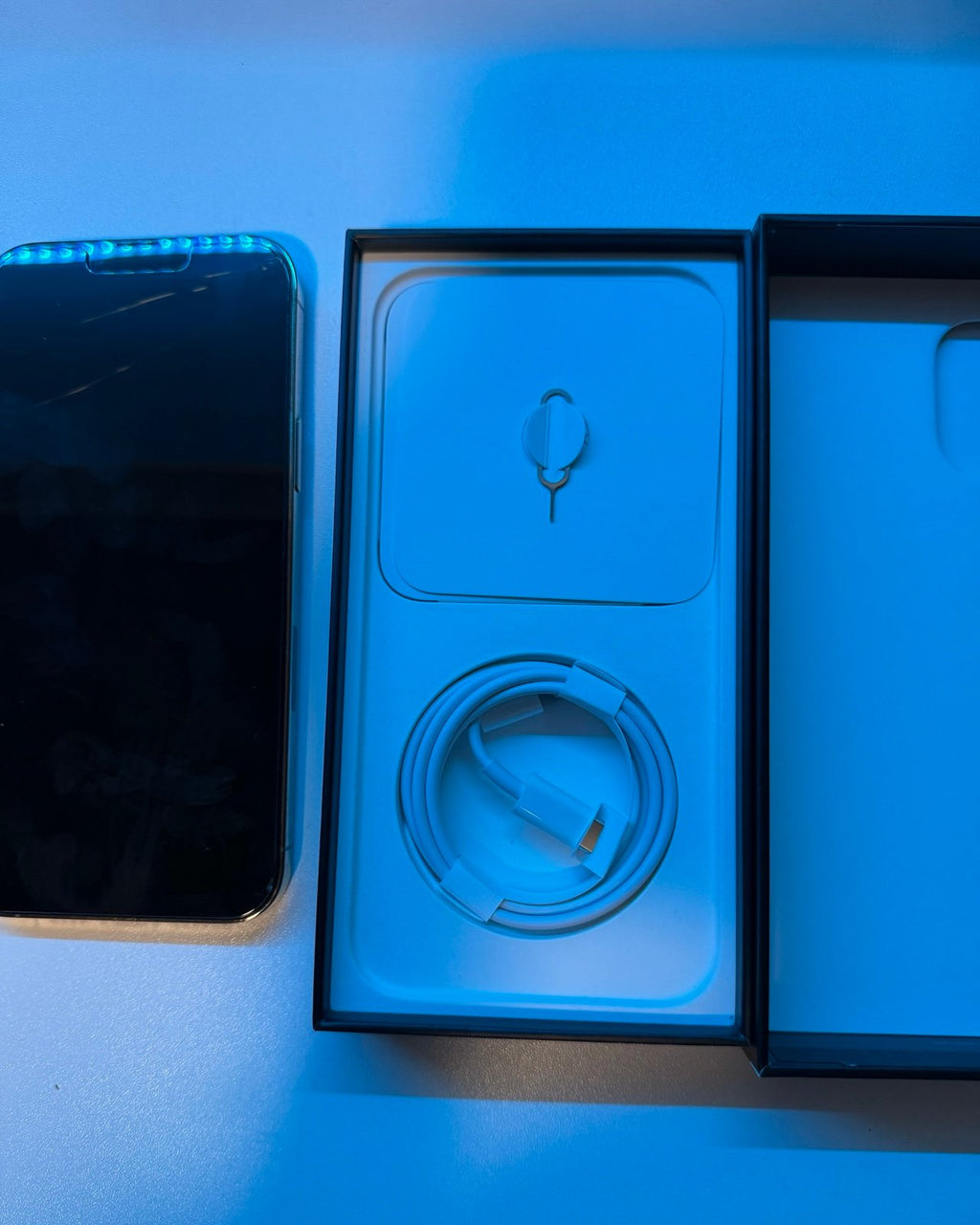 iphone13 pro max phone unlocked 9V95