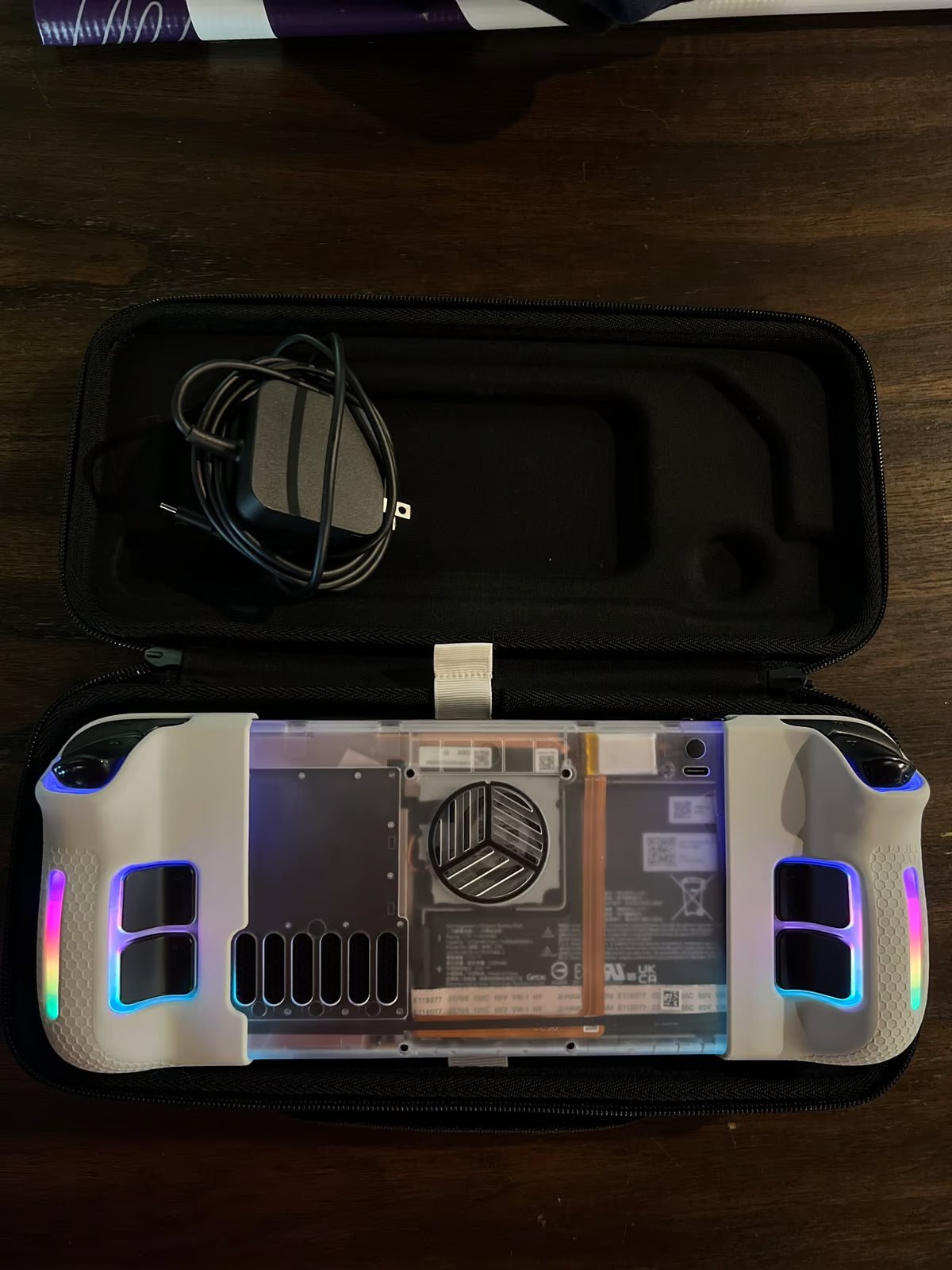 Steam Deck 256gb with 1tb micro sd 1D81