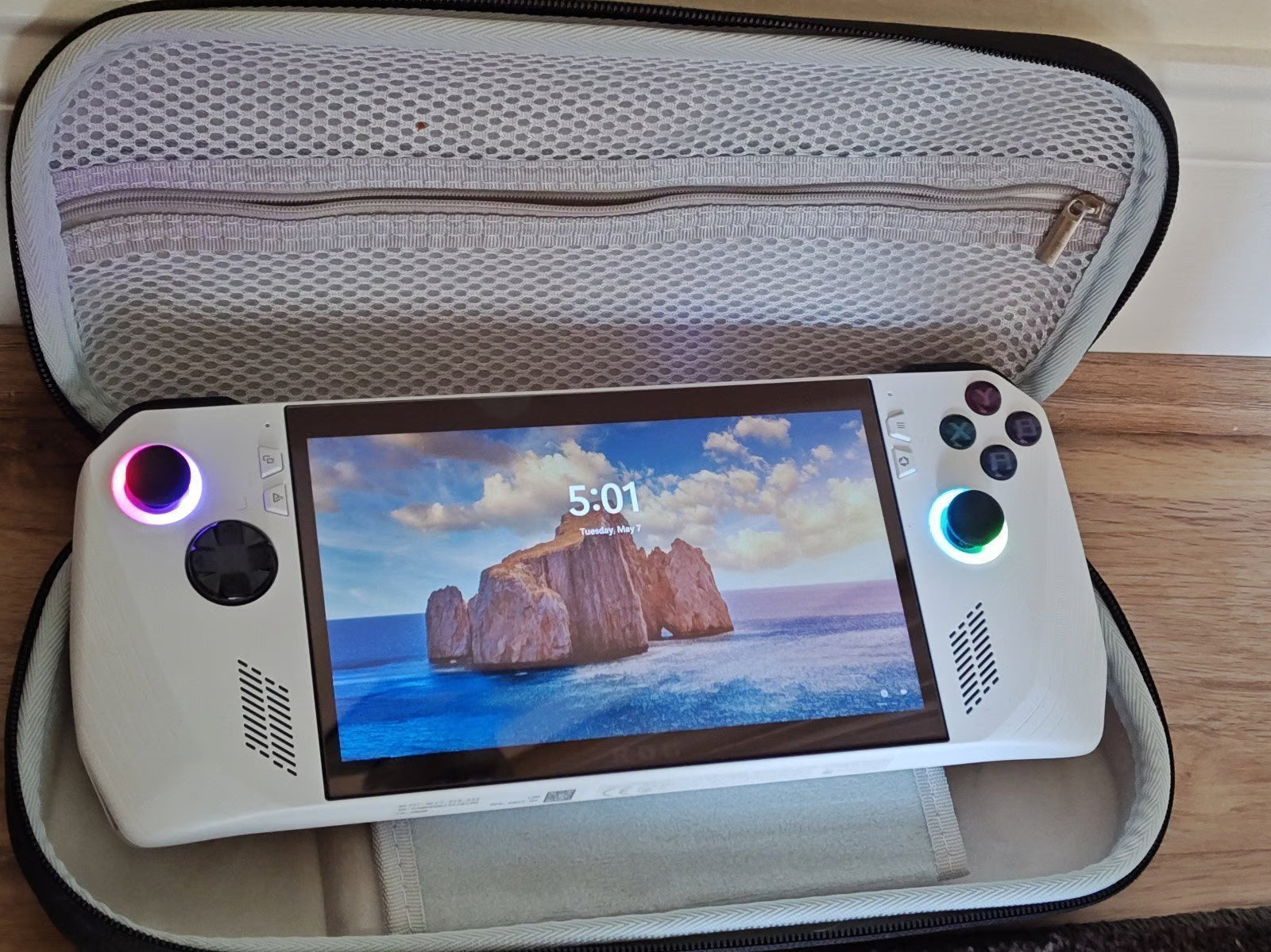 ASUS Rog Ally Z1 Extreme 5M51