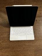 M1 1 TB iPad Pro 12.9-inch (5th Generation) Wi-Fi + 5G Cellular + EXTRAS 5F85