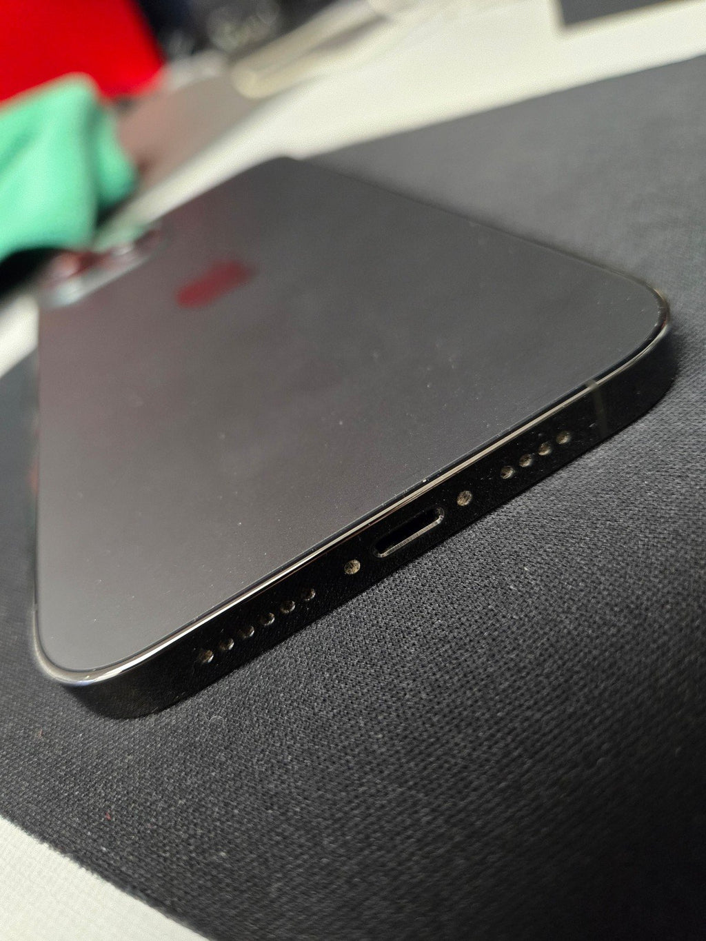 Apple iPhone 12 Pro Max 128 GB in Graphite for Unlocked 1G67