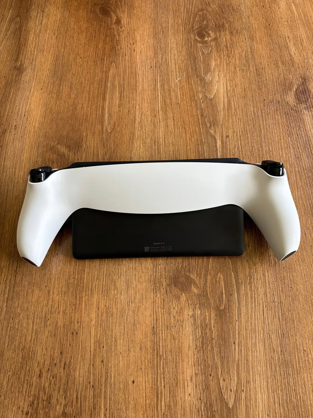 Playstation Portal with box 8S12