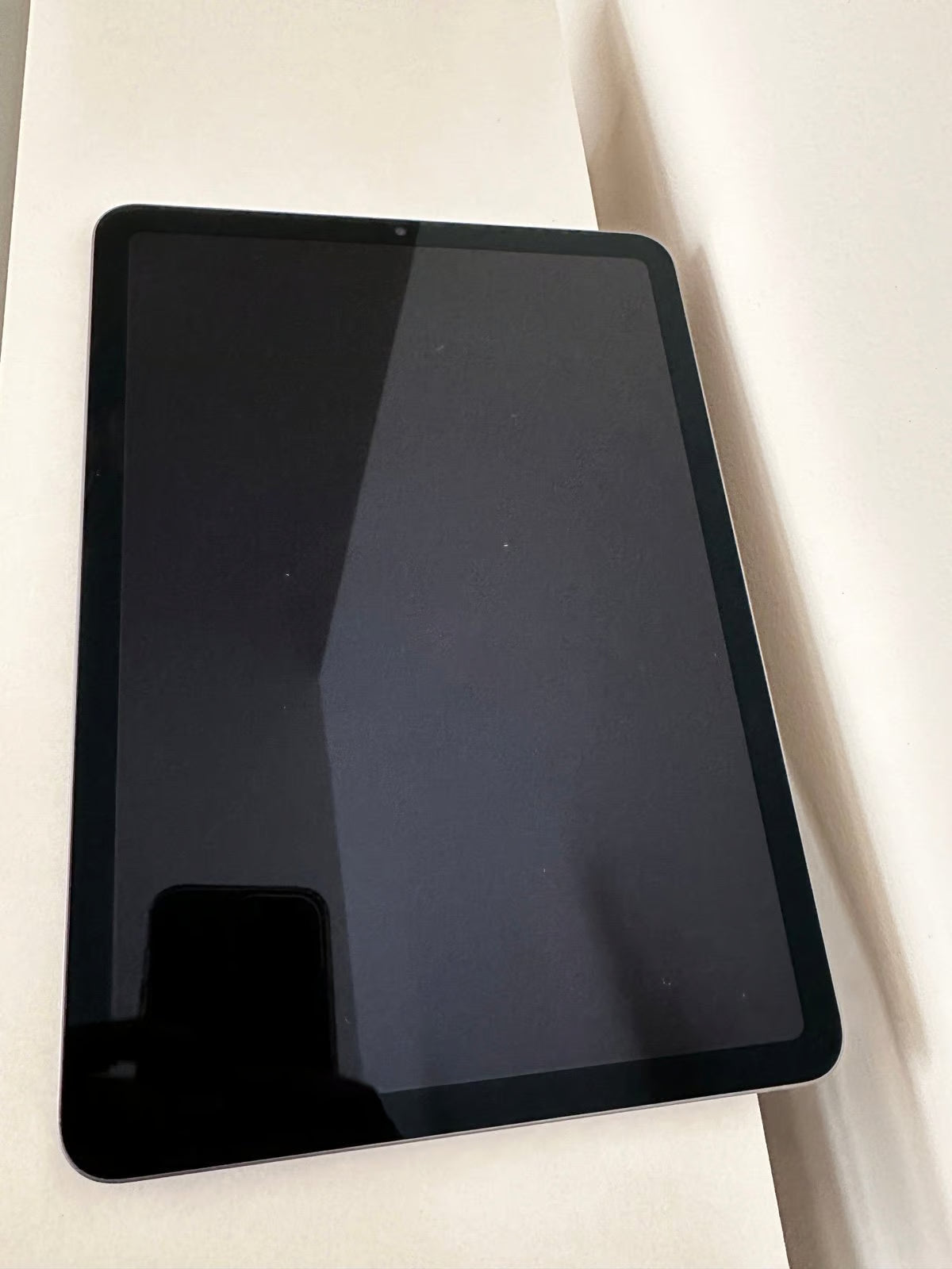 Apple iPad Air 5th Generation 64 GB in Space Gray 6G58
