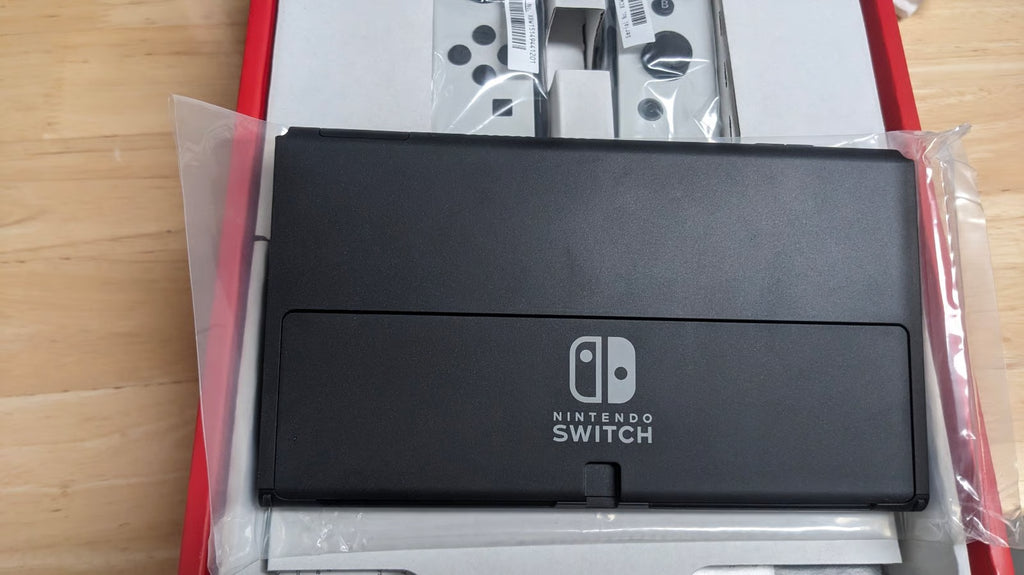 Nintendo Switch OLED white 2M53