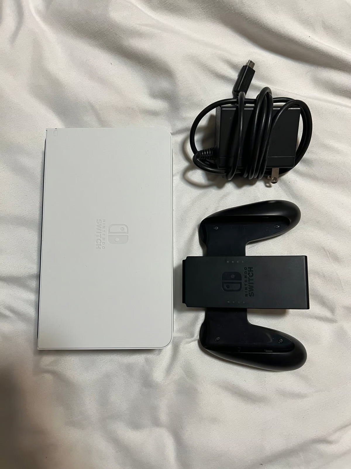 Nintendo switch OLED bundle 9K81