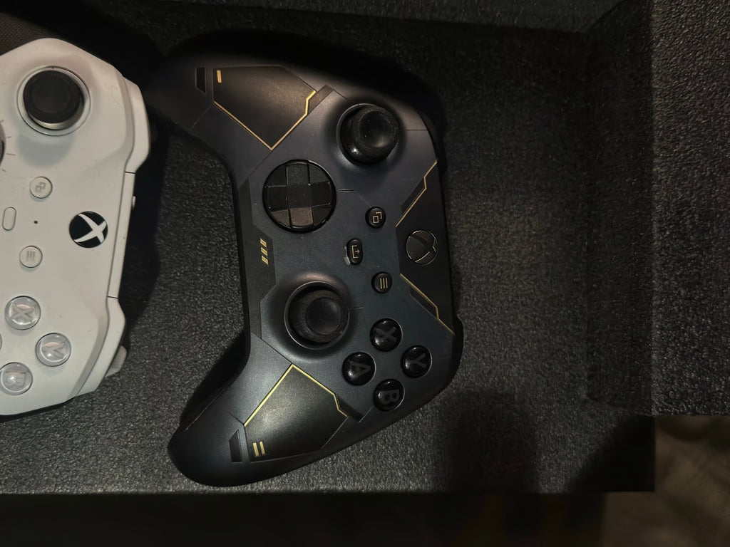 Xbox series x Halo edition console 3C13