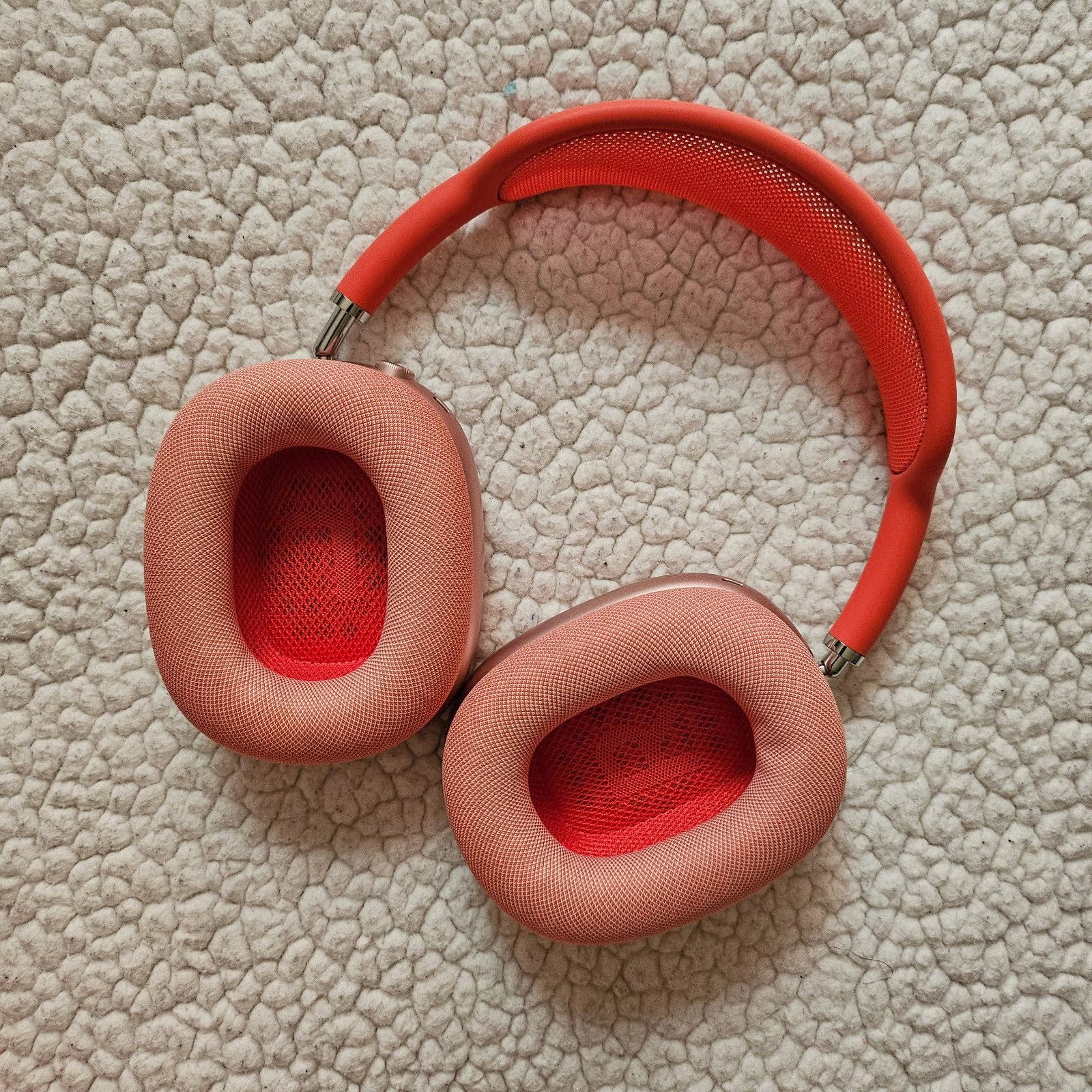 Apple AirPods Max with Smart Case in Pink 9O73