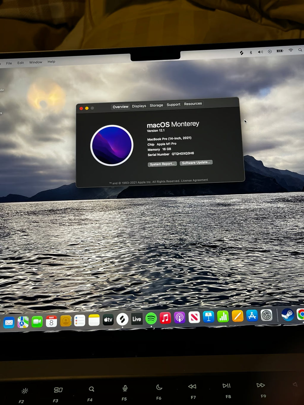 macbook pro m1 14 inch 9W13