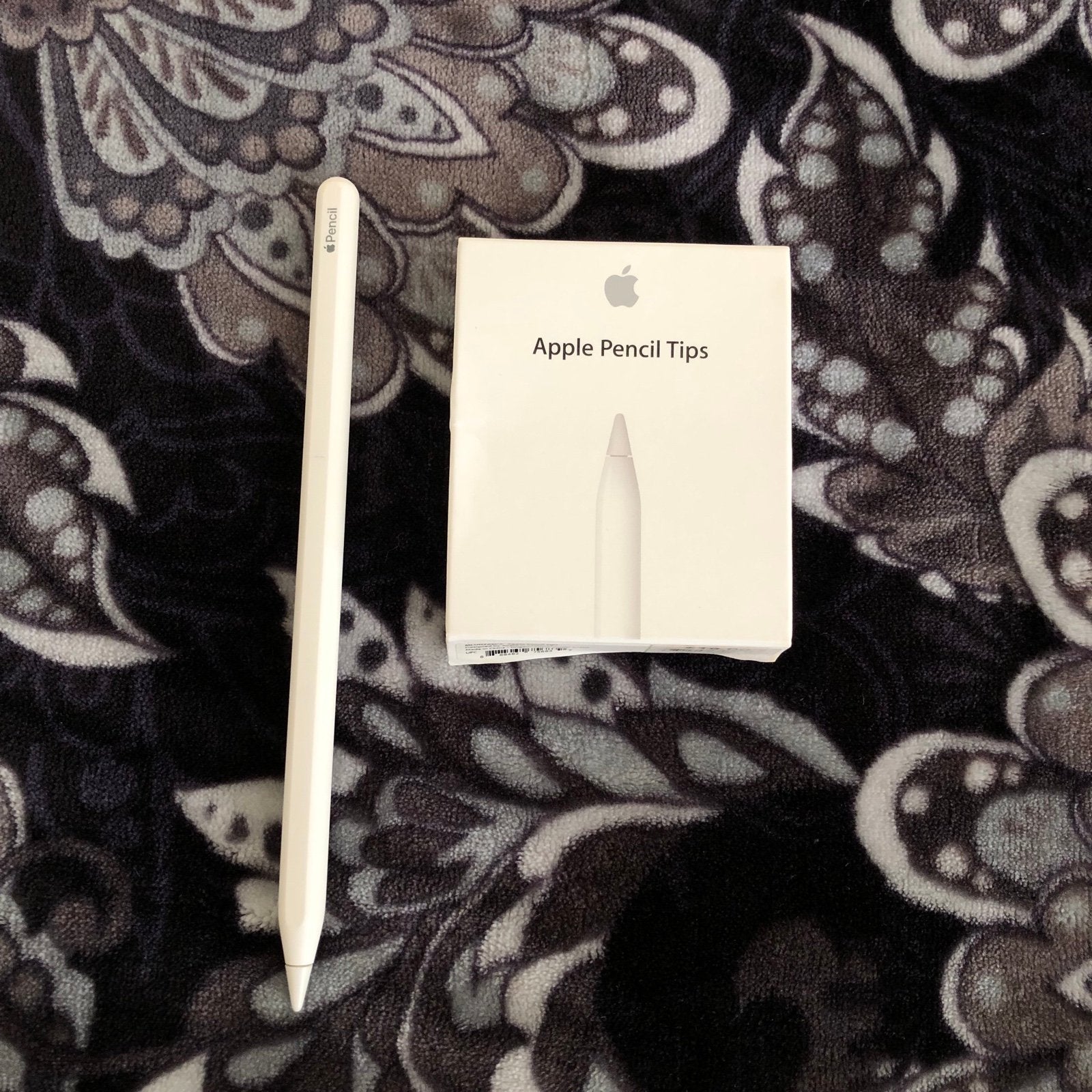 Apple iPad Pro 3rd Generation 12.9 inch 2K68