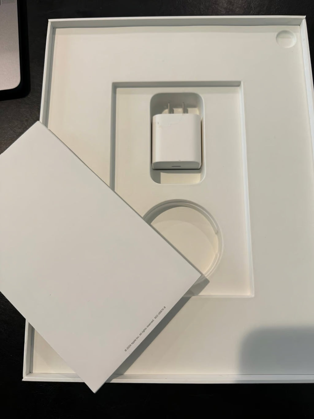 Apple iPad Air 13�?M2 128GB BUNDLE MAGIC KEYBOARD APPLE PENCIL 7G36