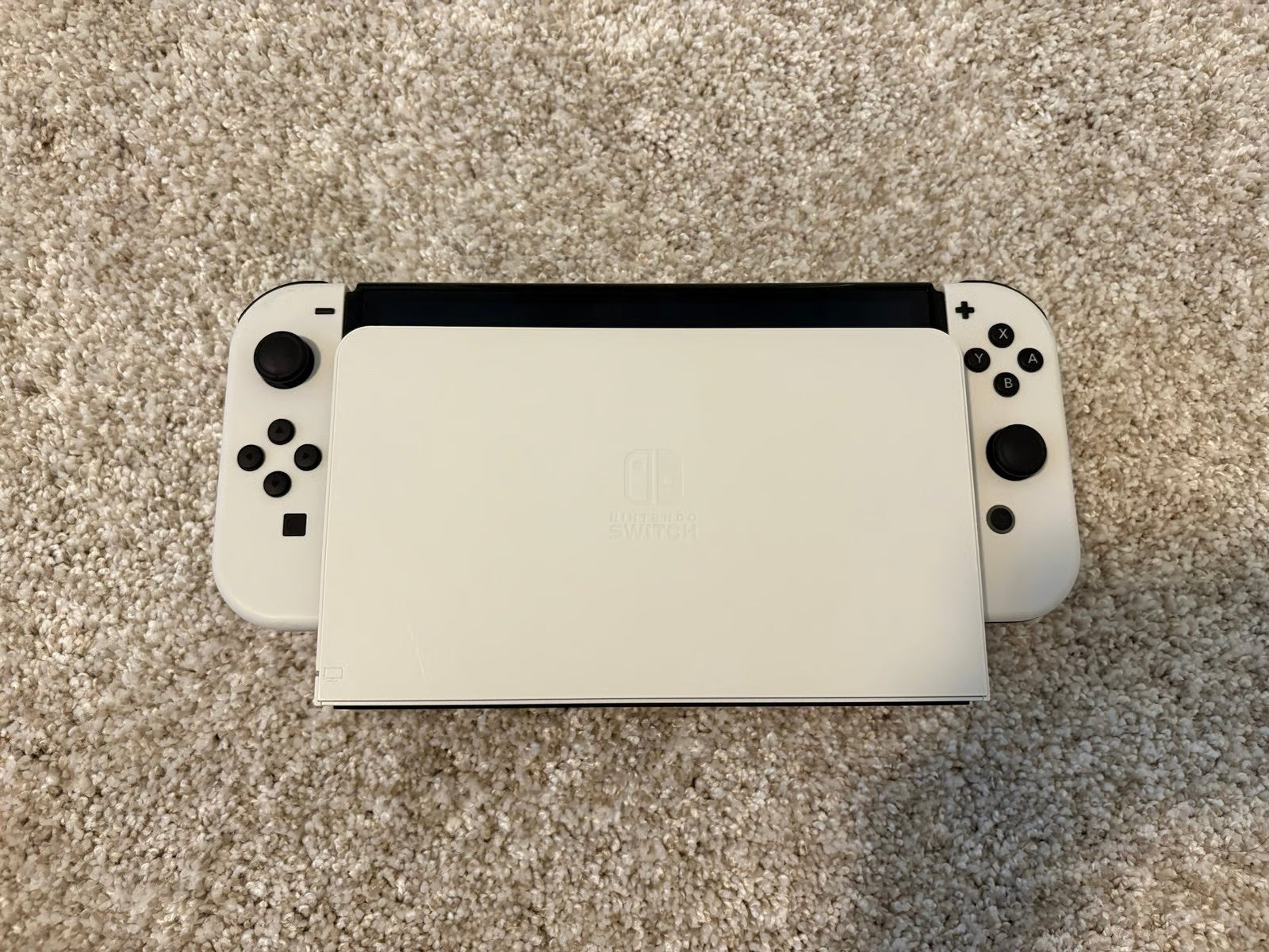 Nintendo Switch 鈥?OLED Model w/Joy-Con & 8BitDo - 8BitDo controller 9L75