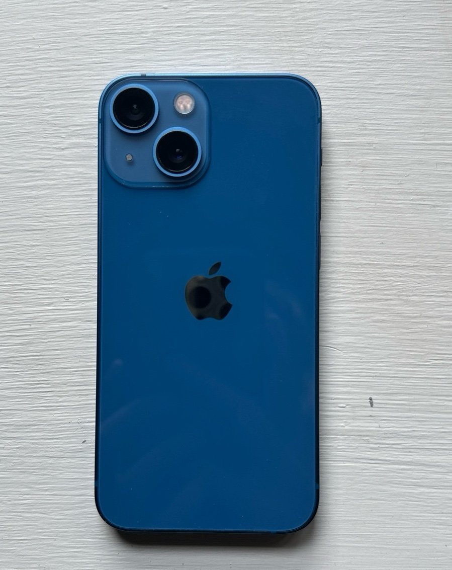 Brand New Blue iPhone 13 Mini 256GB Unlocked 2V62
