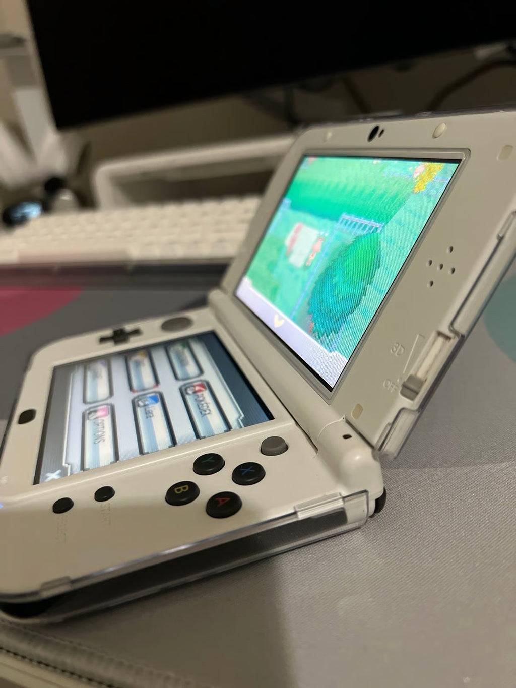 New Nintendo 3DS XL Fire Emblem in Black, White