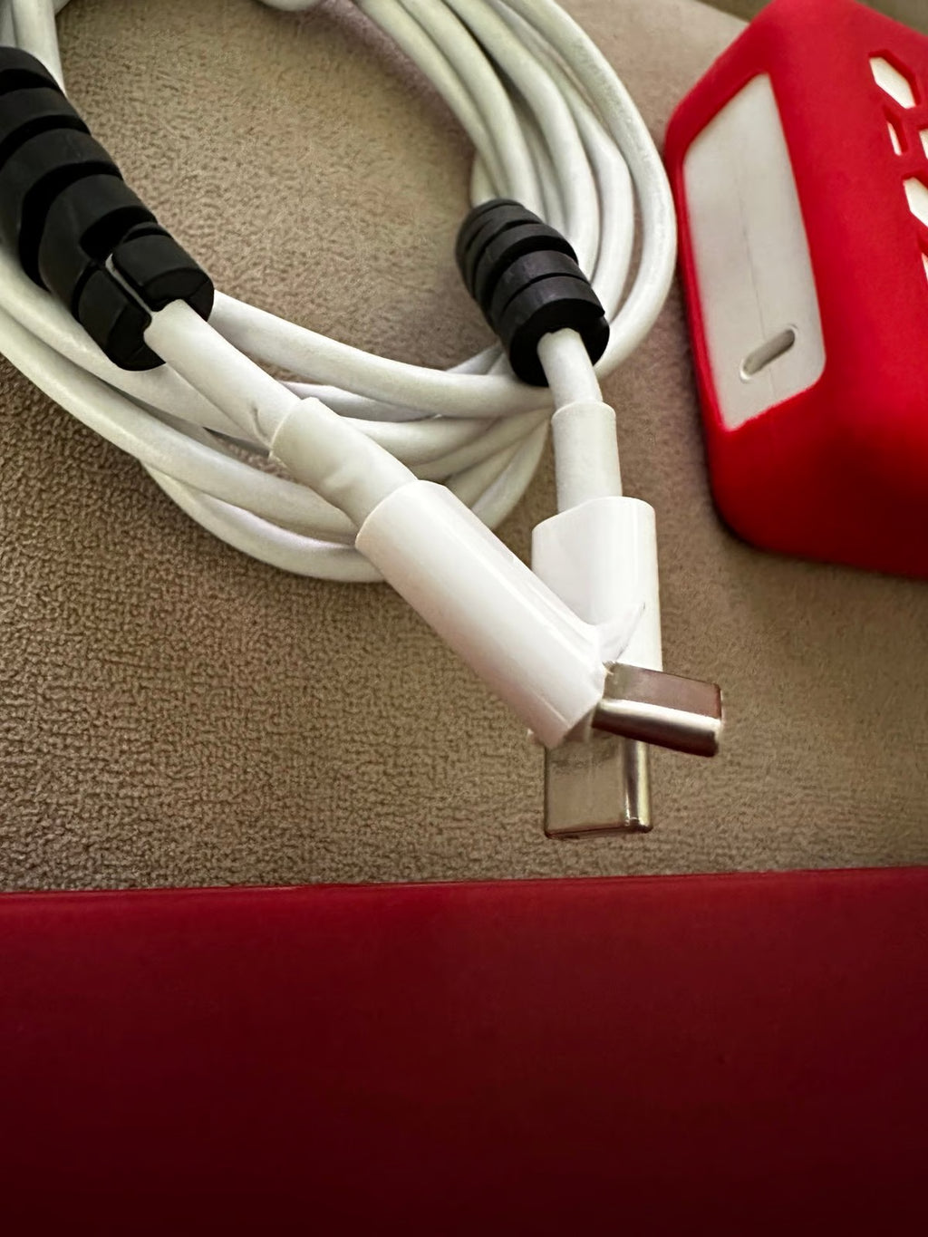 macbook pro 2019 5V17