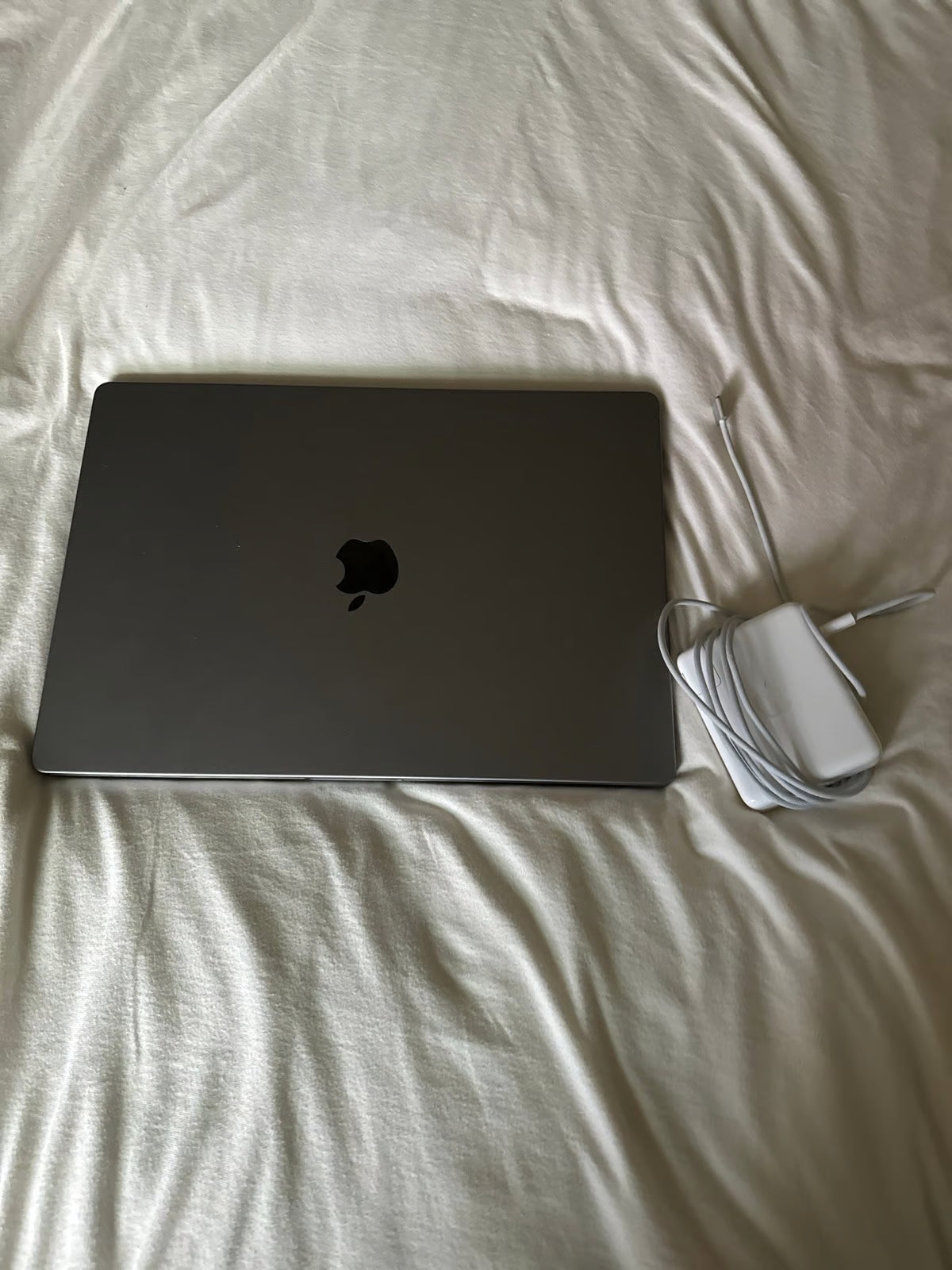 Apple Macbook Pro M1 16in 1TB 6A89