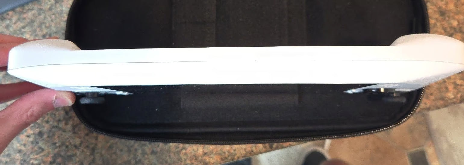 ASUS ROG Ally Z1 Extreme (Upgraded 2TB storage) with lots of accessories! 1Q61