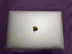 MacBook Pro 2019 Core i9 32gb Ram 512gb ssd 15 inch touchbar Radeon Pro Vega 16 5S88