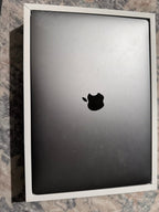 Apple Macbook Pro 13in.  M2 3.49 GHz  256GB SSD 6S96