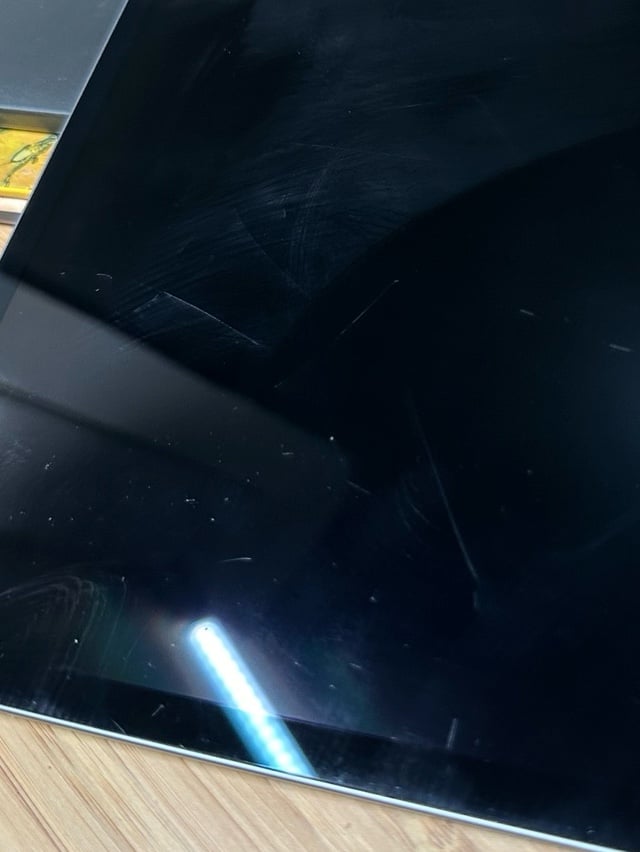 iPad Pro 12.9-inch 128GB (4th Generation) Wi-Fi + Cellular UNLOCKED 2W22