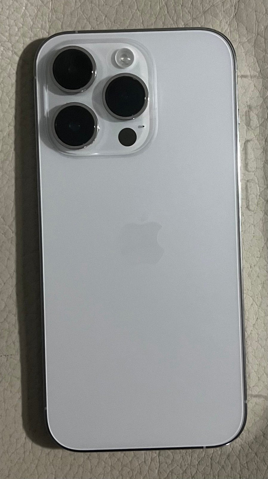 Apple iPhone 14 Pro 256 GB UNLOCKED 1U19