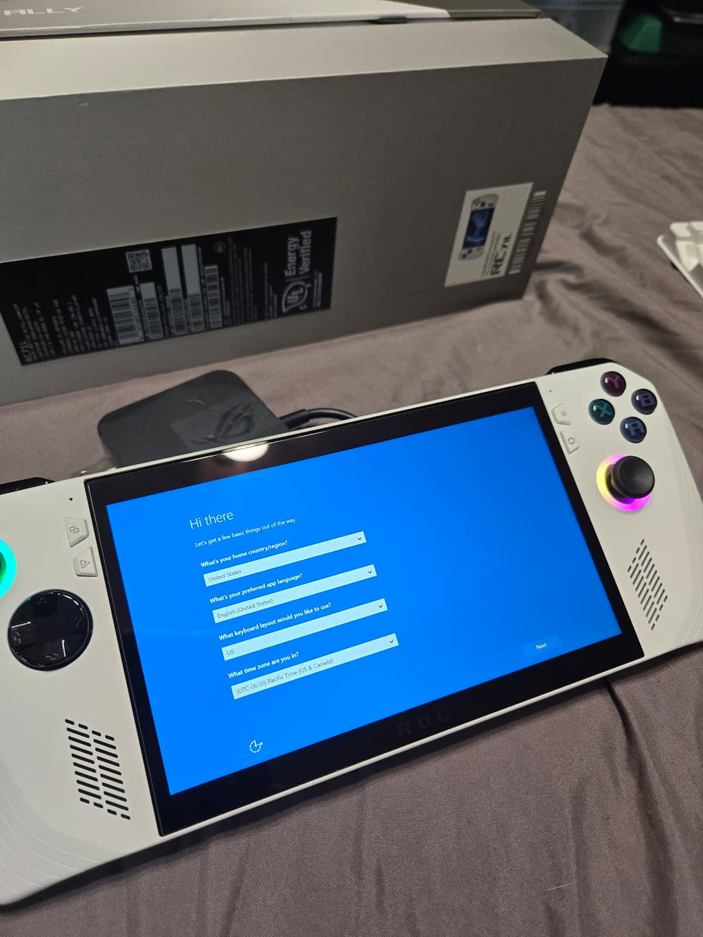 LIKE NEW ASUS ROG ALLY HANDHELD CONSOLE PC PORTABLE 512GB 16GB RAM WINDOWS 11 1P63