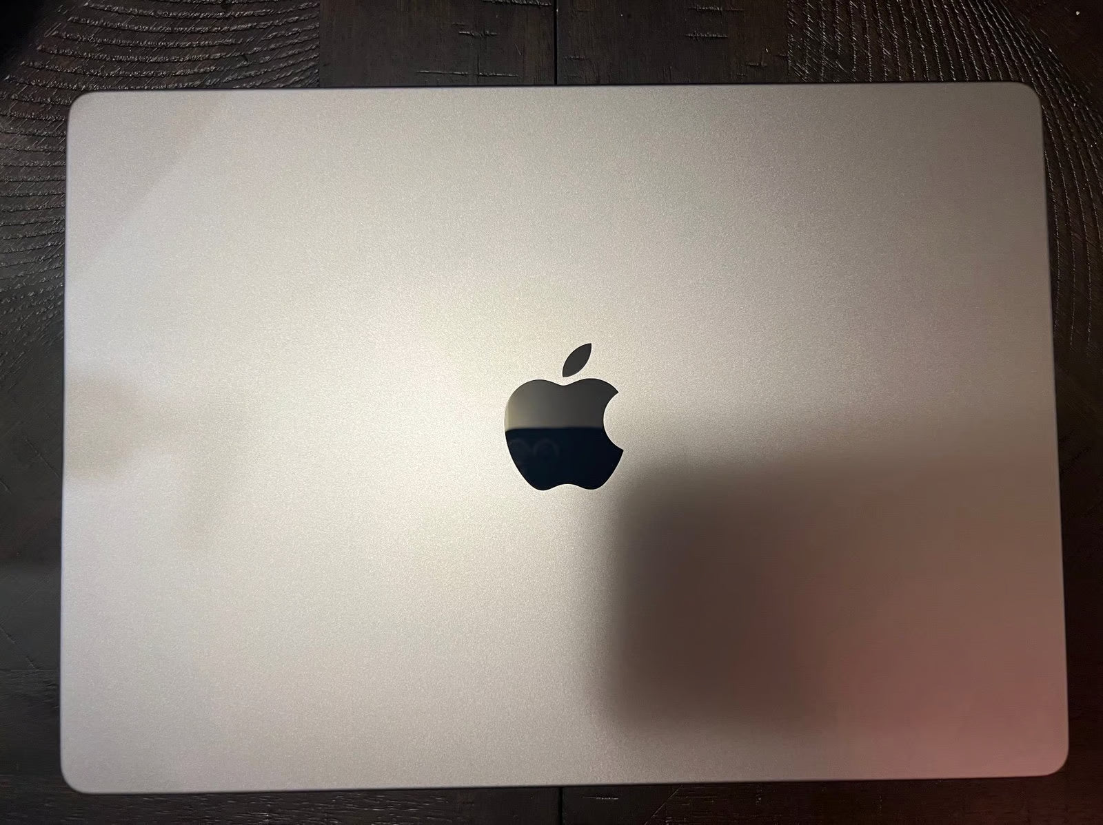 Macbook Pro 14 Inch M1 Pro 10-Core 8R18