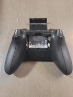 Xbox Series X 1 TB SSD with Controller Battery Charger 3K29