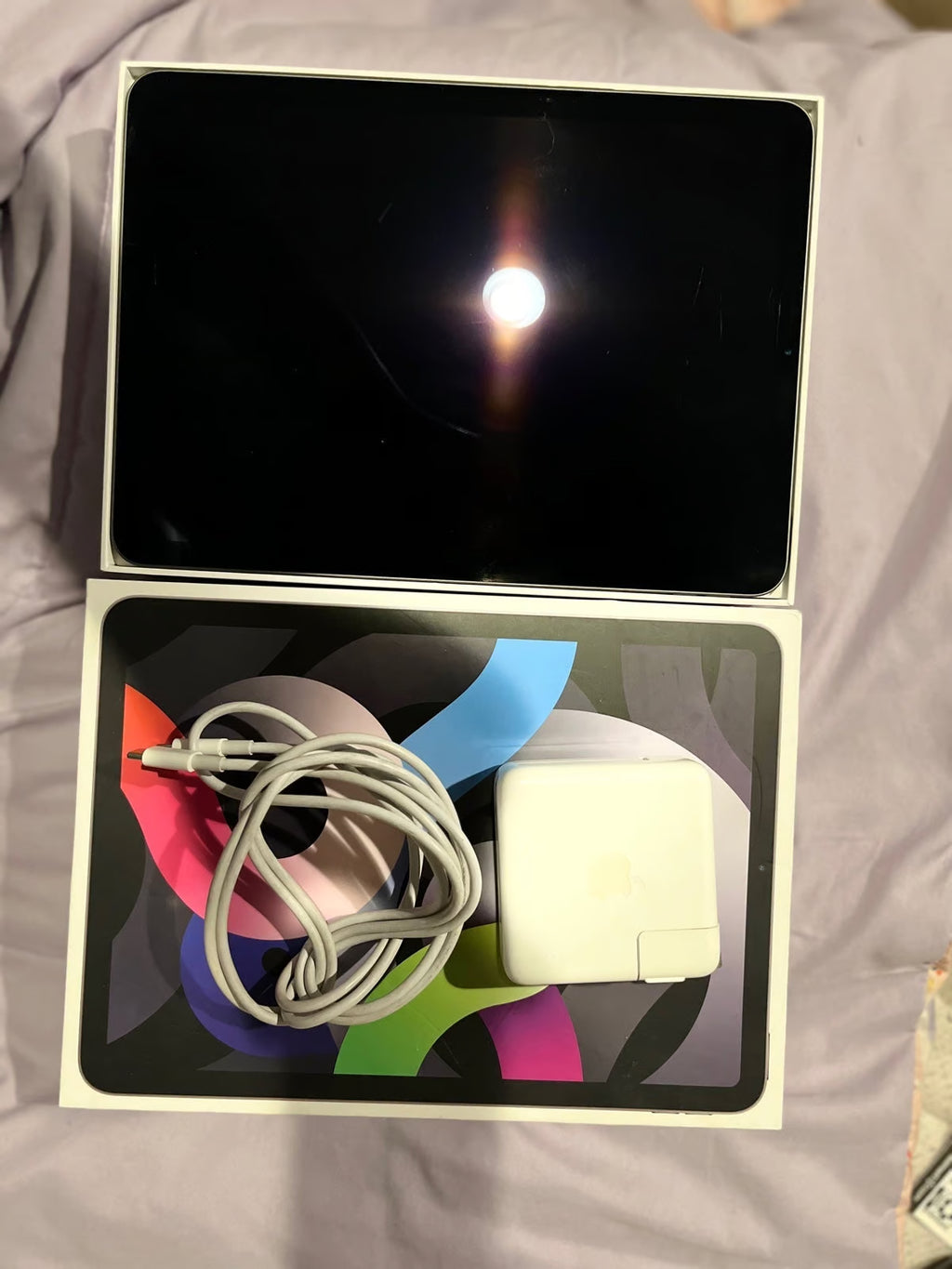 Apple iPad Air 4th Generation 64 GB 7P53