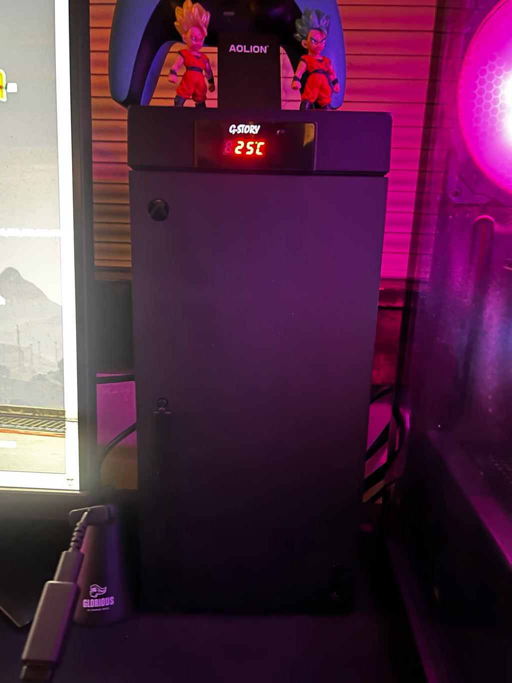 Microsoft Xbox Series X 1TB Console Black/White 1L12