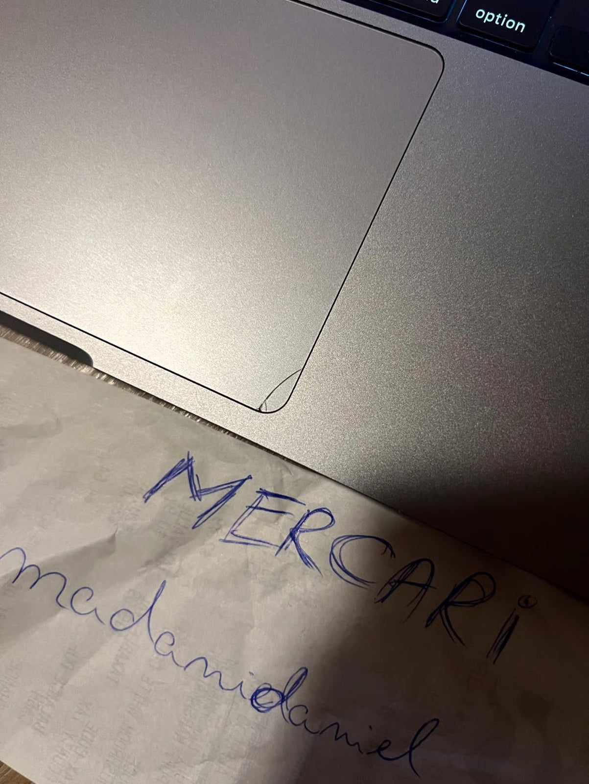 MacBook m3 (holding for someone) 5R26