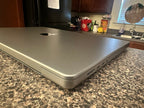 Apple Macbook Pro 16in.  M1 Max 3.2 GHz  1TB SSD 9V77
