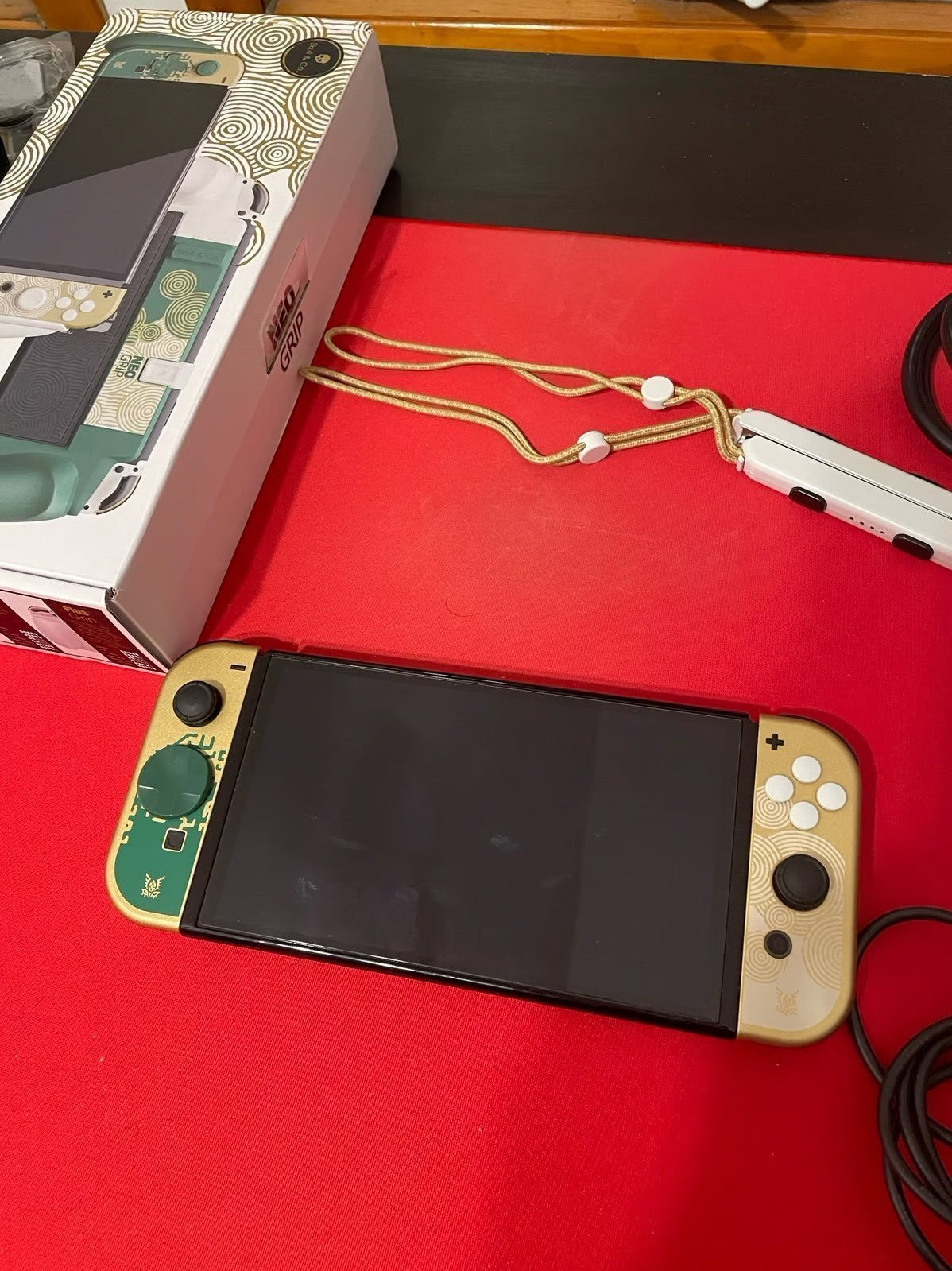 zelda tears of the kingdom Nintendo switch oled special edition + travel bag 2W89