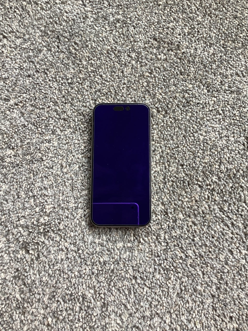 Apple iPhone 15 Pro Titanium Unlocked with Ocushield Blue-Light Screen Protector 8R36