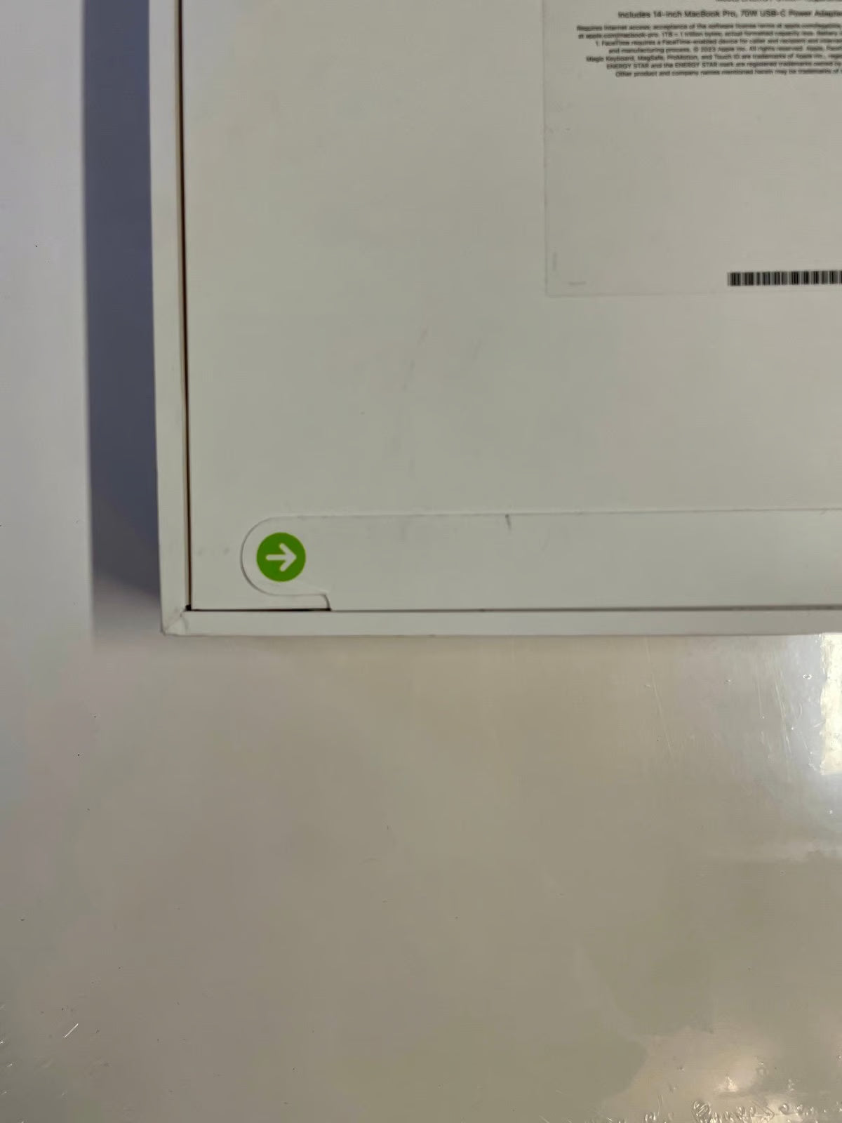 14-inch MacBook Pro with Apple M3 chip 5M73