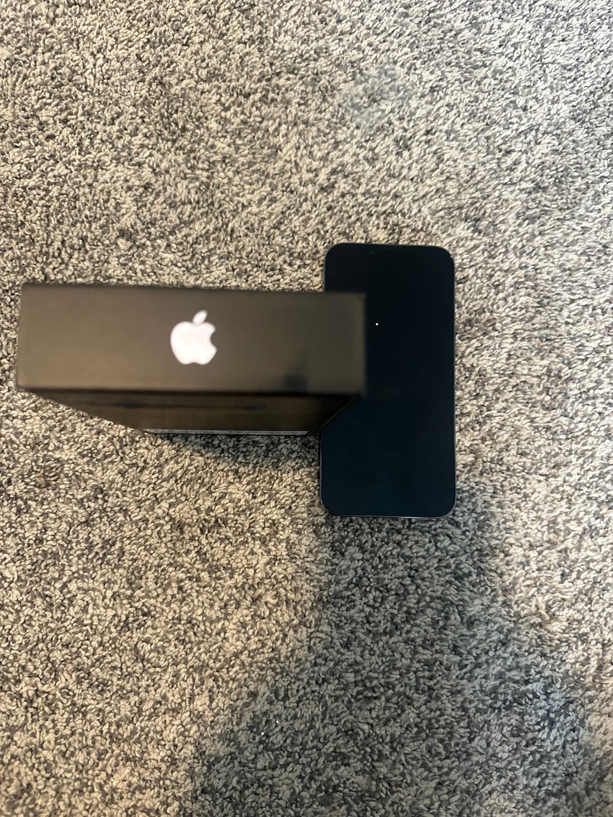 iPhone 13 Pro 256GB Blue UNLOCKED with box 1B16