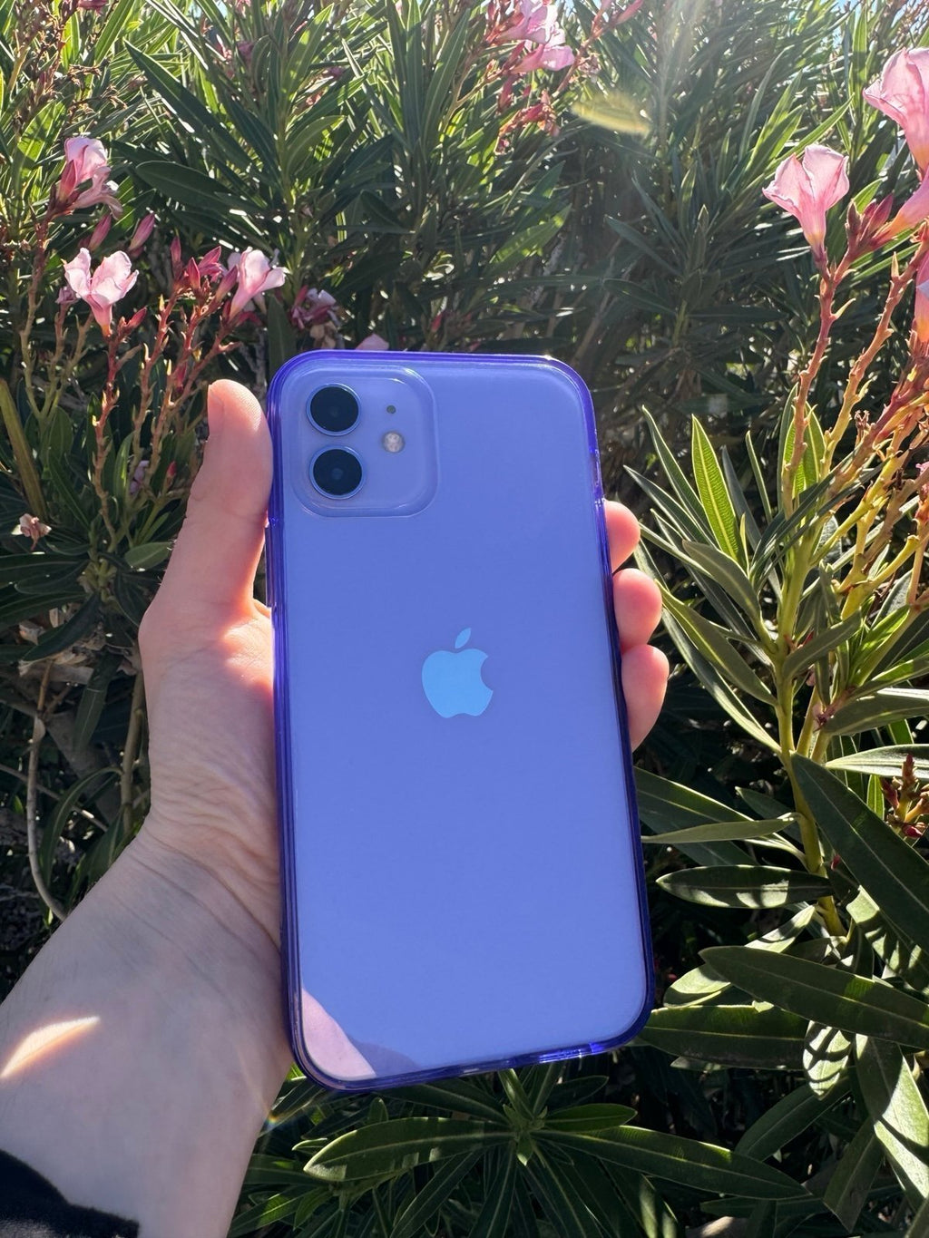 Apple iPhone 12 128 GB in Purple Unlocked 3D23