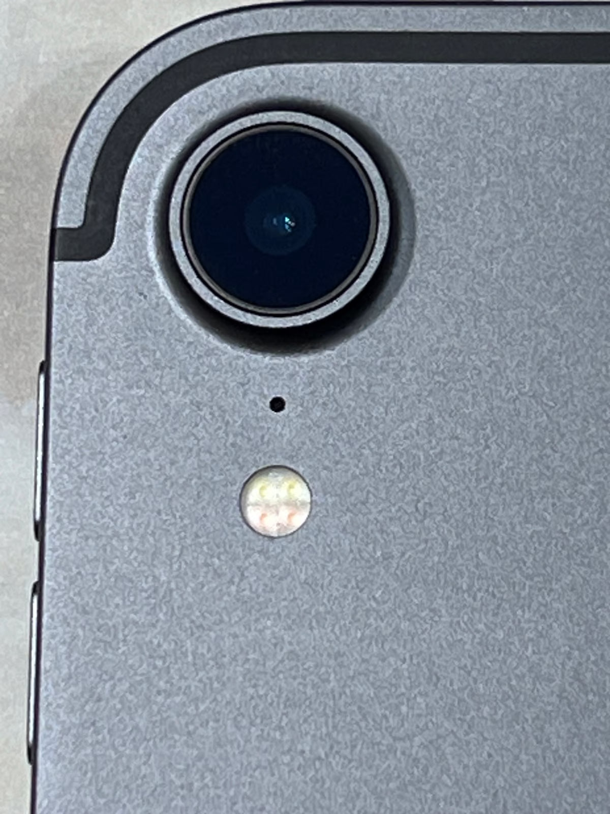 Apple iPad Pro - 12.9 inch - 3rd Generation - 64 GB - WIFI AND Cellular 5Z39