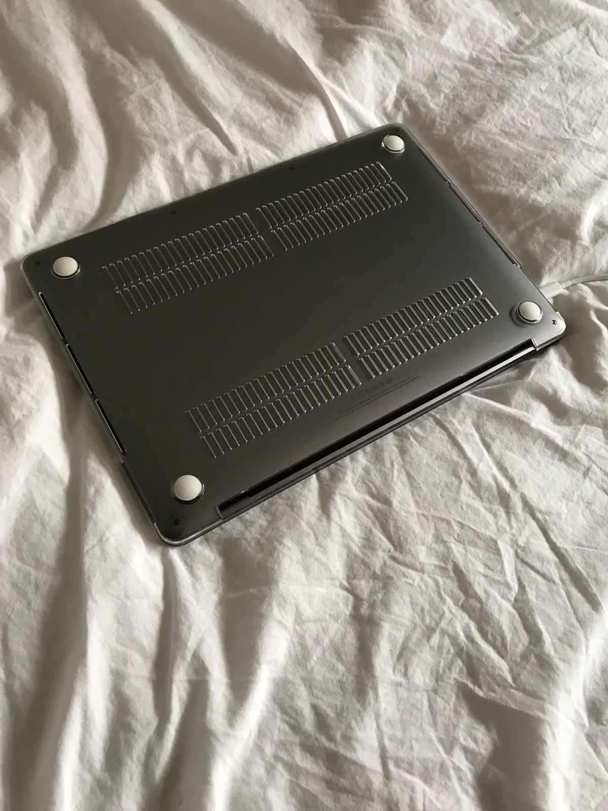 Apple MacBook Pro 2017 500gb SSD 16GB ram 8D37