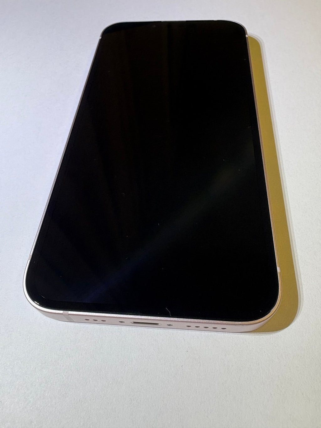 Apple iPhone 13 Unlocked 128GB Pink 5M57